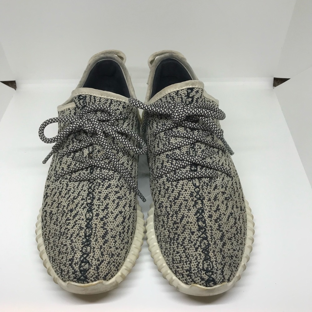 Yeezy Turtledoves